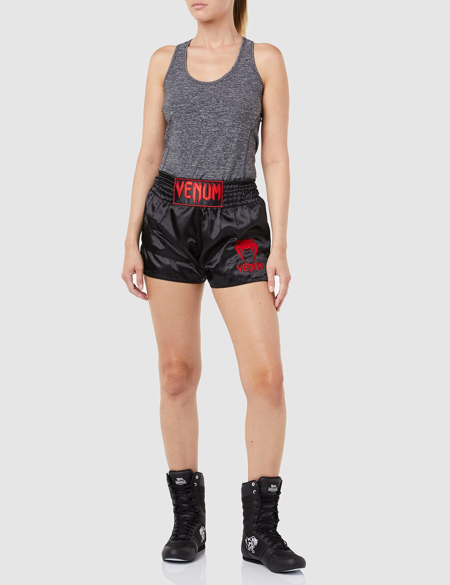 Venum Muay Thai Shorts Classic - Black/Red